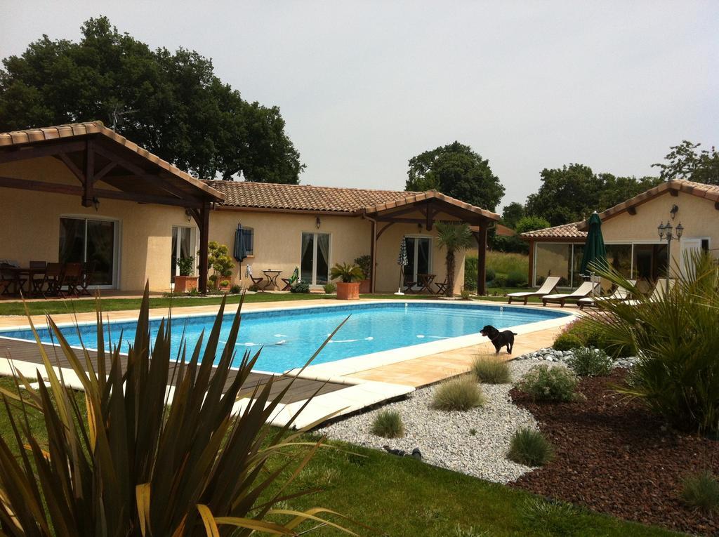 Le Clos Castel - Gite Equipe Casteljaloux Exterior photo